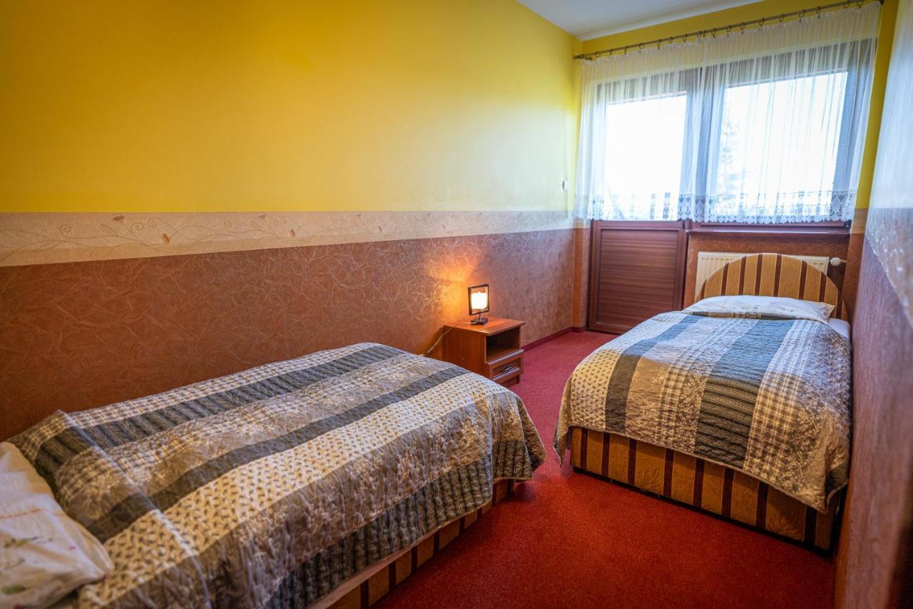 Osada Koszalkowo Wiezyca Szymbark  Exterior foto